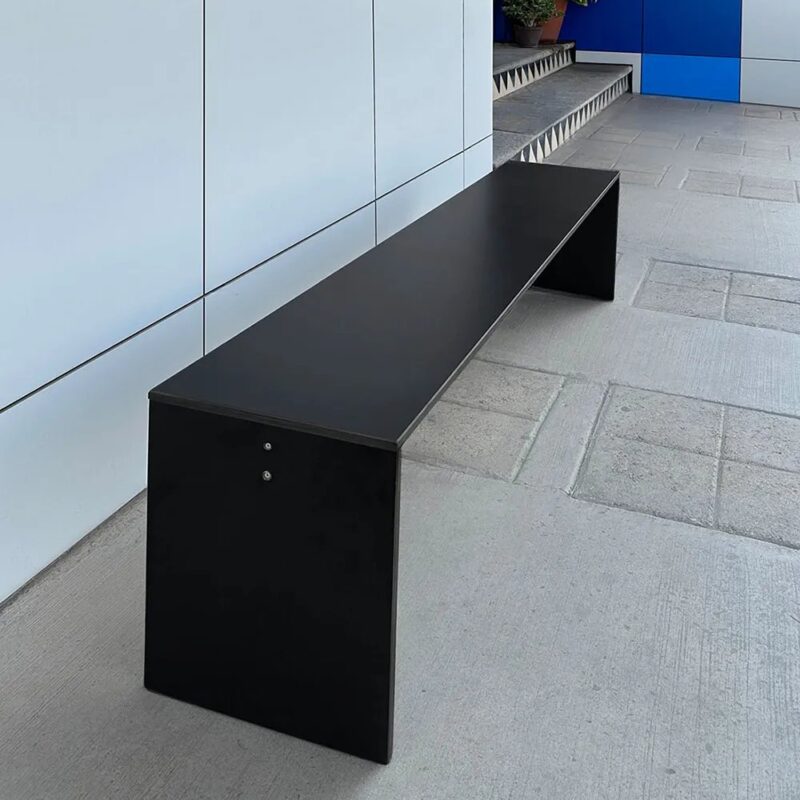 Banca de laminado compacto para vestidor